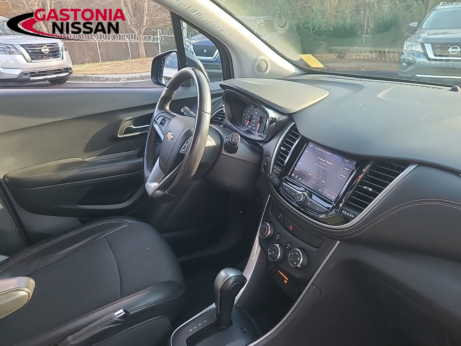 Used 2021 Chevrolet Trax LT w/ Driver Confidence Package image 21