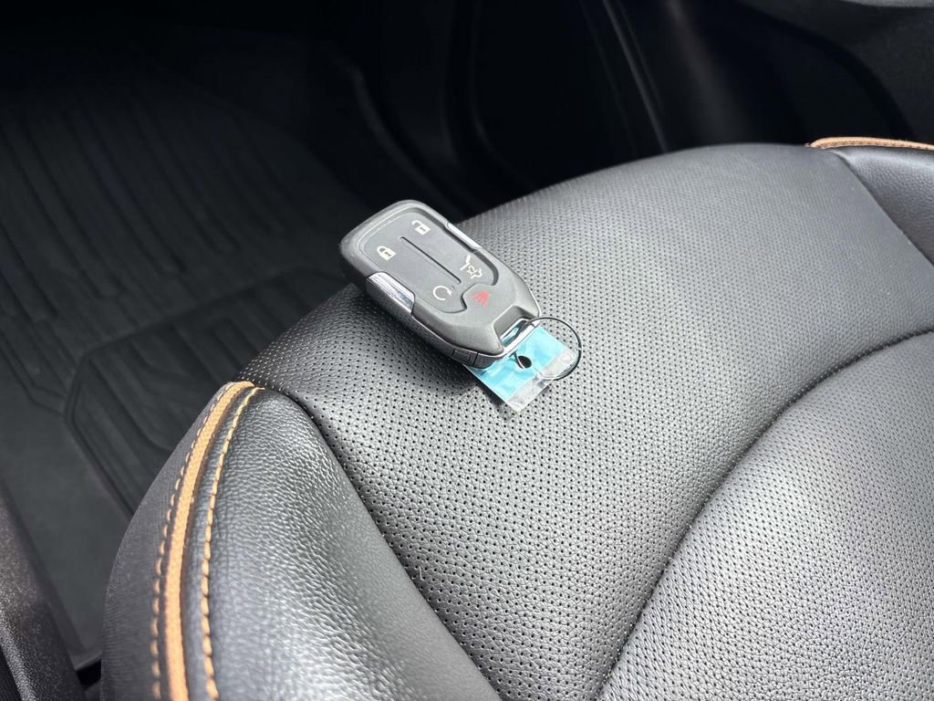 Certified 2024 GMC Terrain AT4 w/ Tech Package image 25