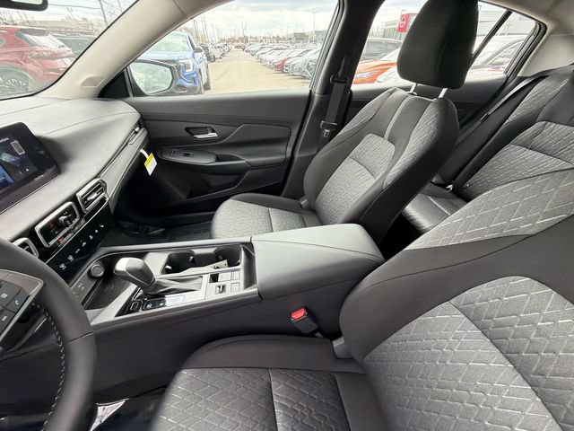 New 2026 Nissan Sentra SV w/ SV Convenience Package FWD image 20