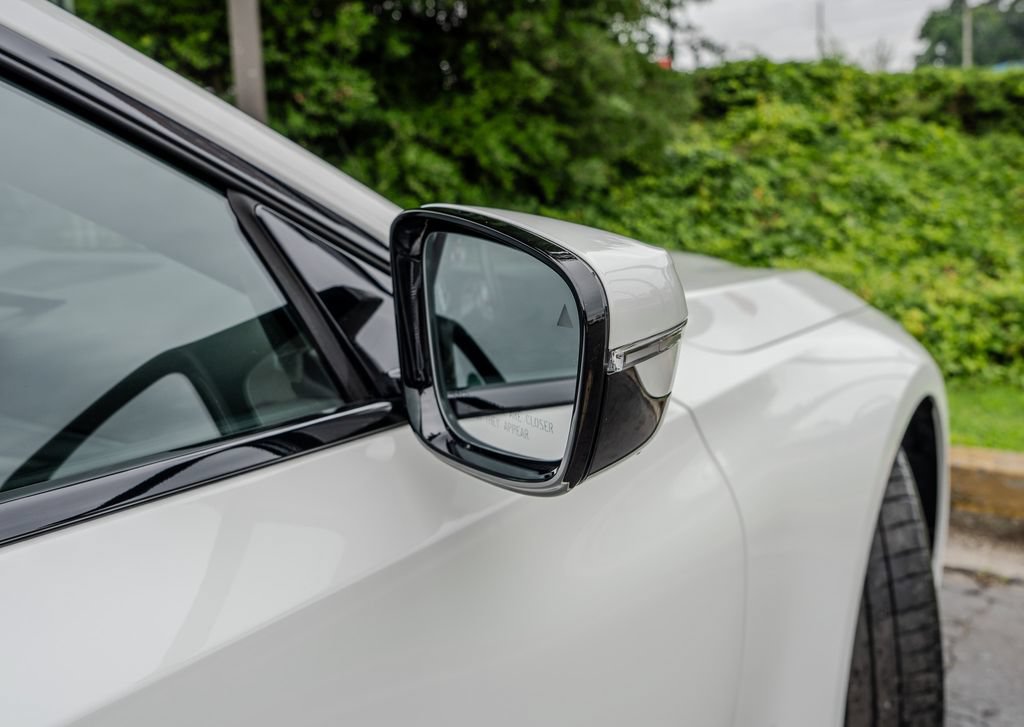 Used 2025 BMW M2 w/ Lighting Package RWD image 29