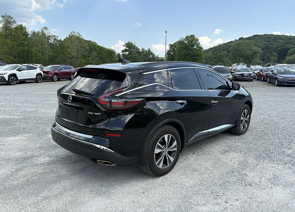 Used 2019 Nissan Murano SV w/ Premium Package AWD/4WD image 3