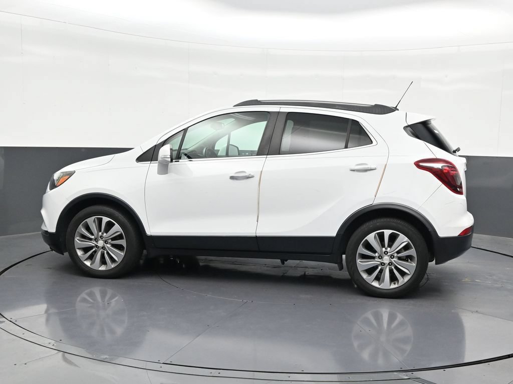 Used 2019 Buick Encore Preferred FWD image 2