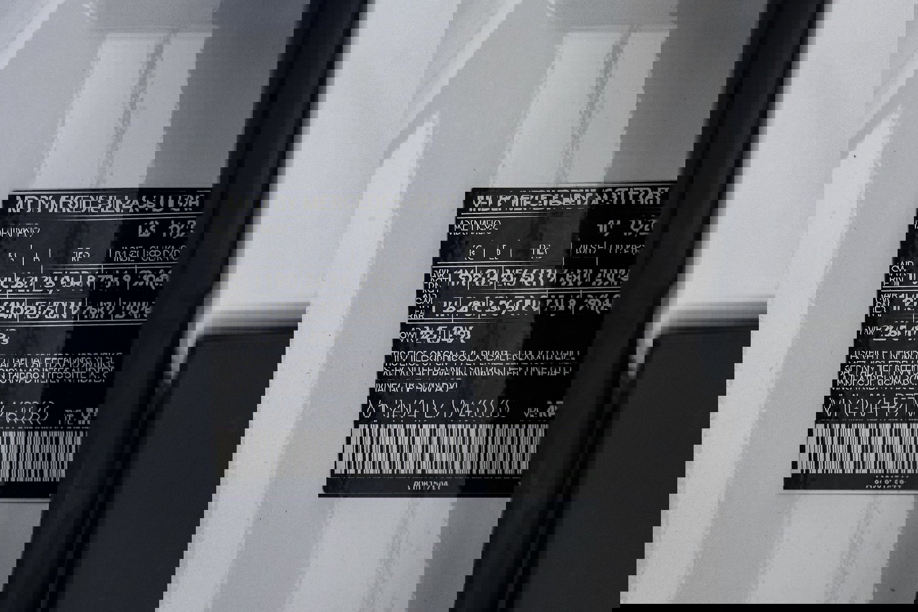 New 2026 Mercedes-Benz GLB 250 4MATIC image 21