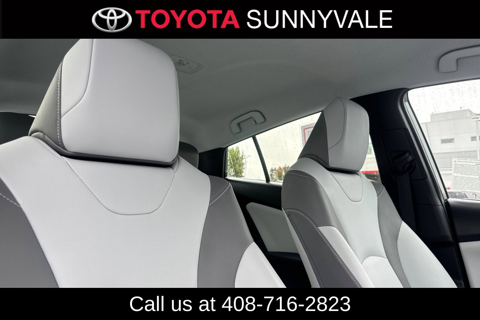 Used 2022 Toyota Prius Prime XLE FWD image 19