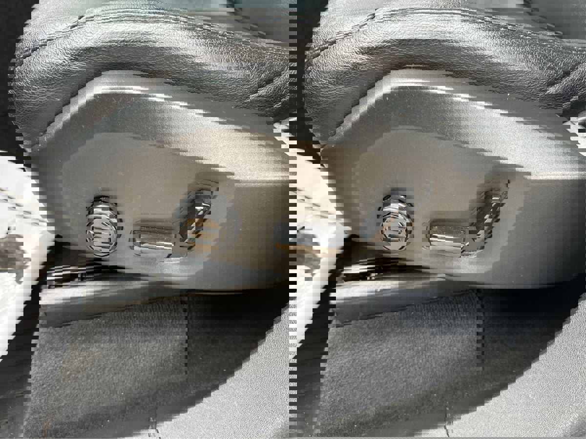 Used 2022 Volvo XC90 T5 Momentum w/ Protection Package Premier image 23