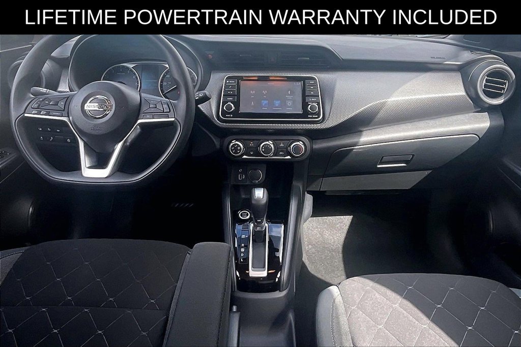 Used 2020 Nissan Kicks S FWD image 14
