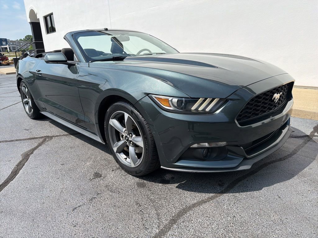 Used 2015 Ford Mustang Convertible w/ Equipment Group 051A RWD image 2