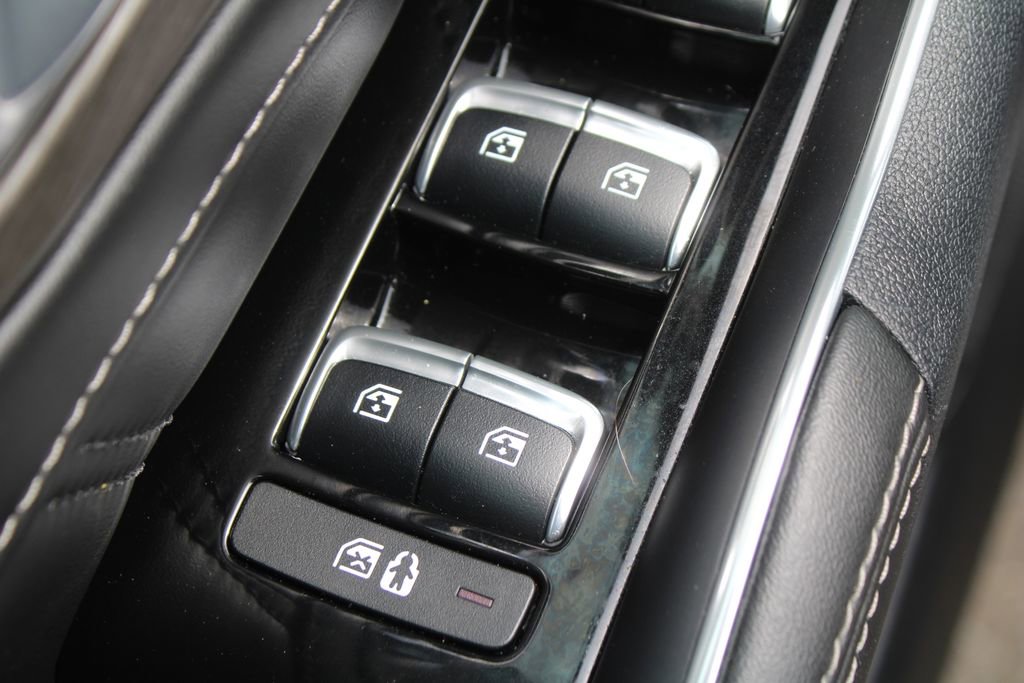 Certified 2024 Kia Sorento SX image 21