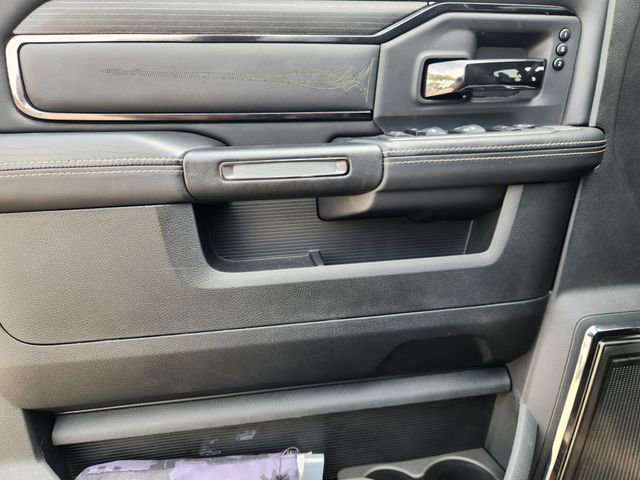 Used 2023 RAM 2500 Limited image 17