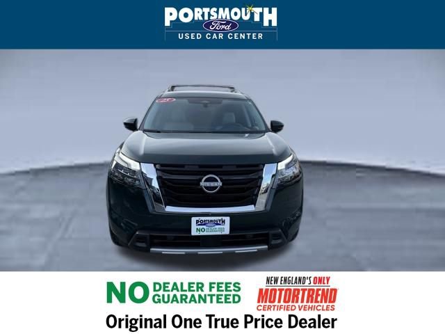 Used 2025 Nissan Pathfinder SL image 9