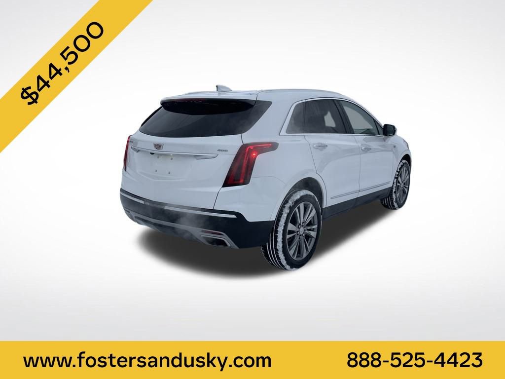 Used 2025 Cadillac XT5 Premium Luxury image 5