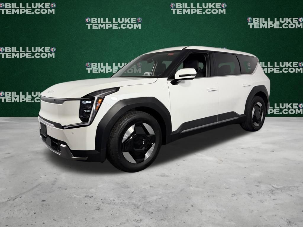 Used 2024 Kia EV9 Light Long Range image 4