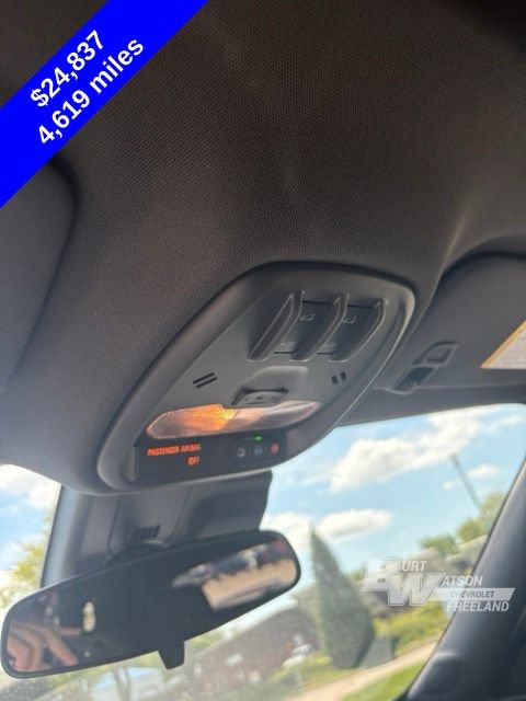 Used 2024 Chevrolet Trax RS w/ Sunroof Package FWD image 24