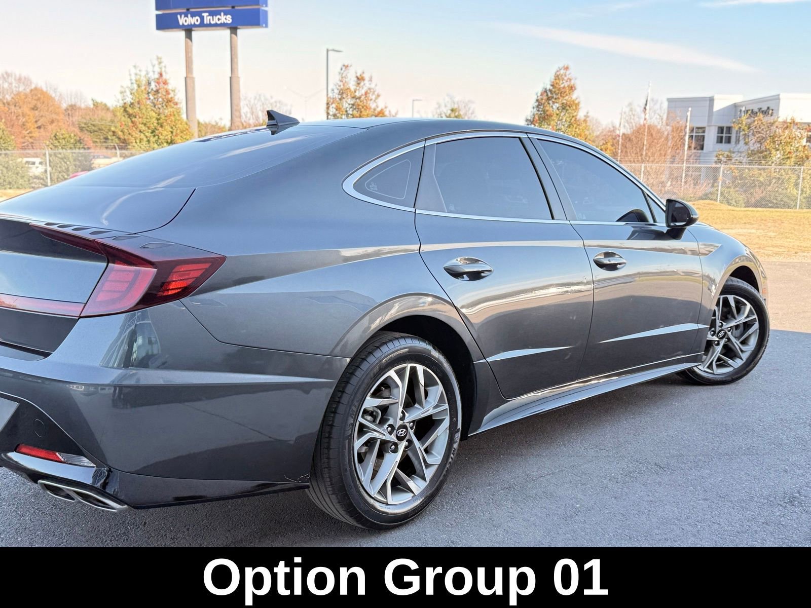Used 2021 Hyundai Sonata SEL image 2