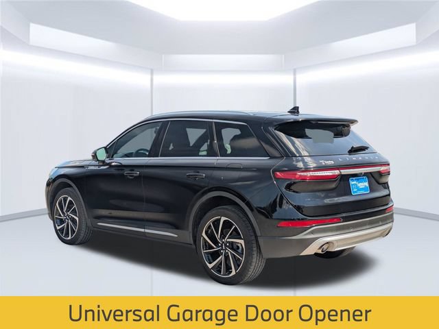 Used 2023 Lincoln Corsair Reserve w/ Equipment Group 201A FWD image 4