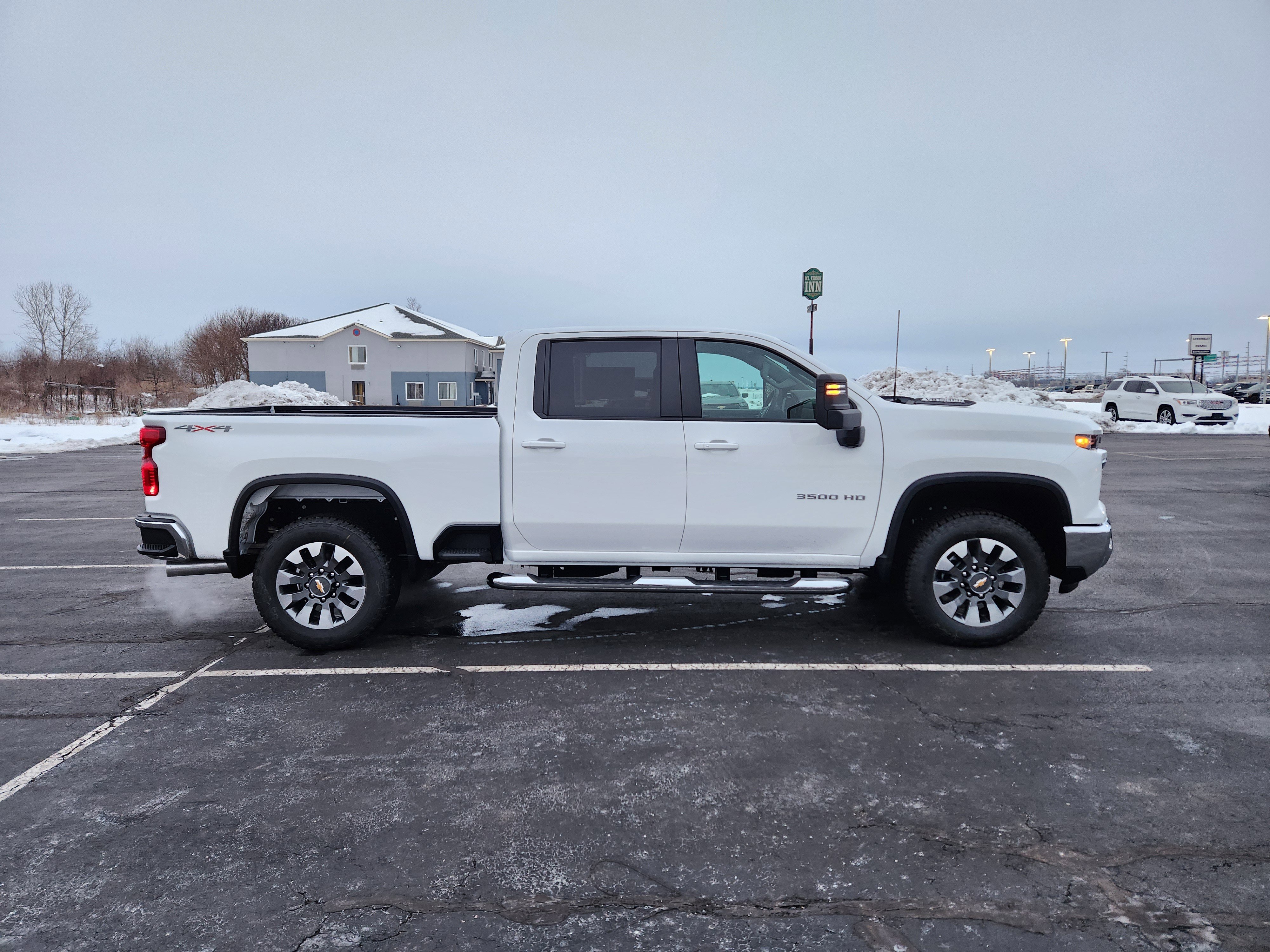 New 2026 Chevrolet Silverado 3500 LT image 5