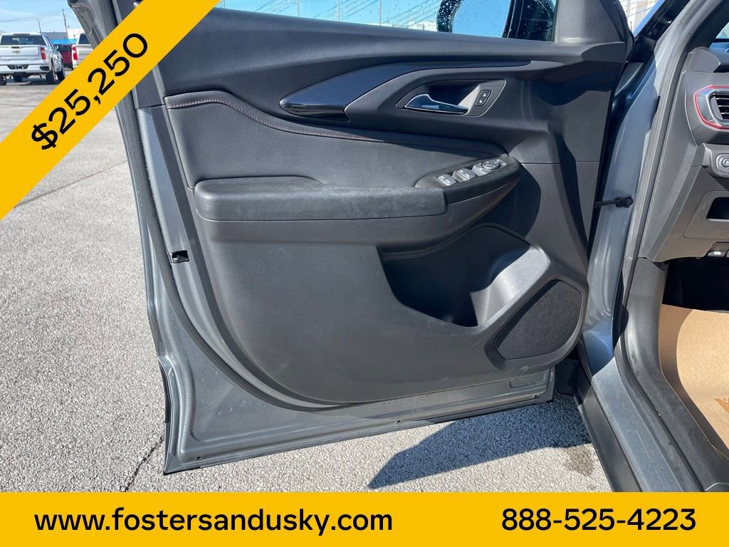 Used 2023 Chevrolet TrailBlazer RS w/ Convenience Package image 18