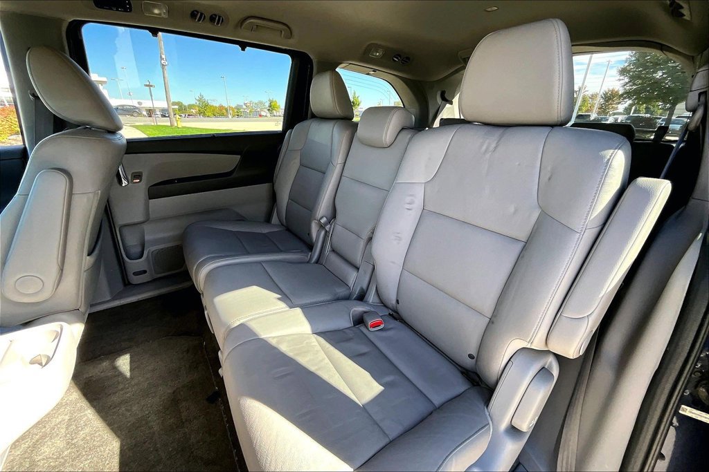 Used 2014 Honda Odyssey Touring image 32