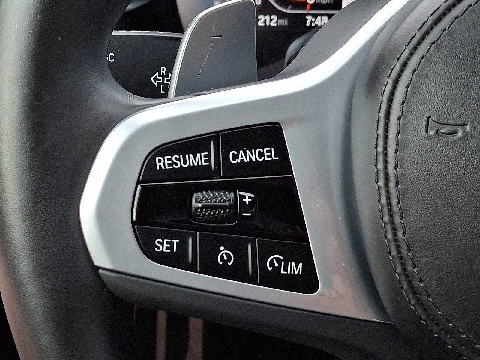 Used 2023 BMW 540i xDrive w/ M Sport Package AWD/4WD image 23