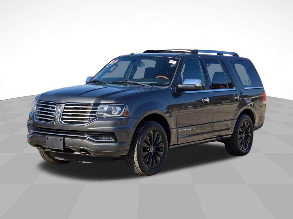 Used 2017 Lincoln Navigator Select AWD/4WD image 7