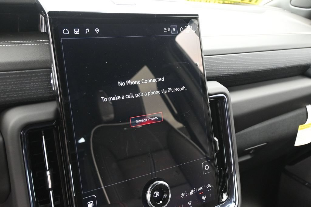 New 2026 GMC Yukon XL AT4 Ultimate AWD/4WD image 29