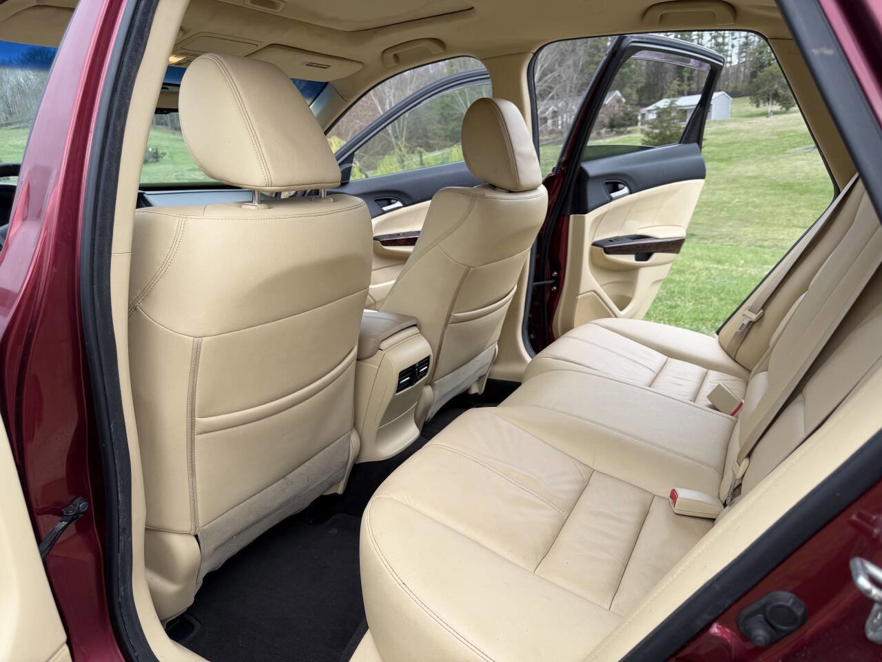 Used 2010 Honda Crosstour EX-L image 11