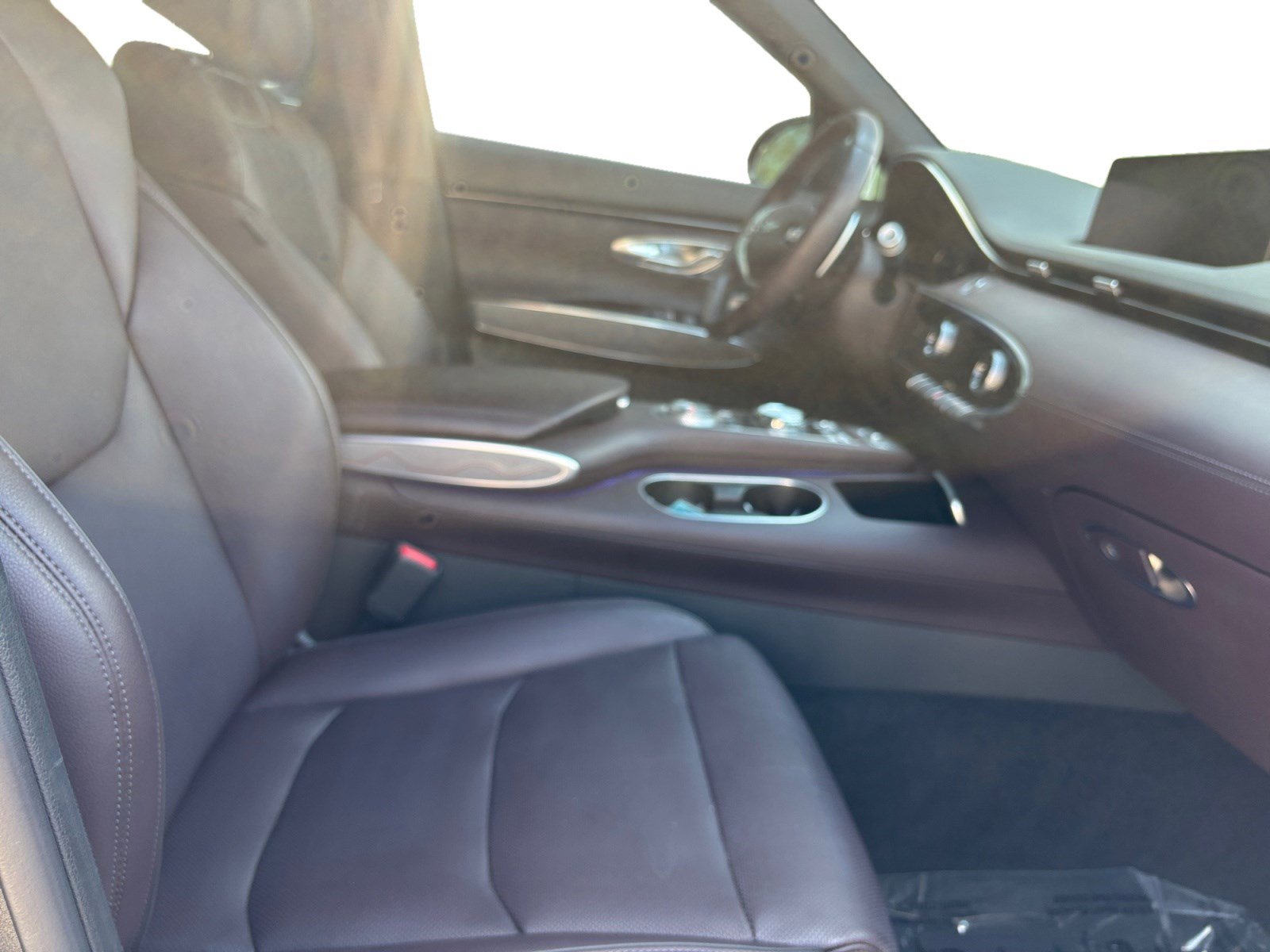 Used 2023 Genesis GV70 2.5T w/ Advanced Package image 15