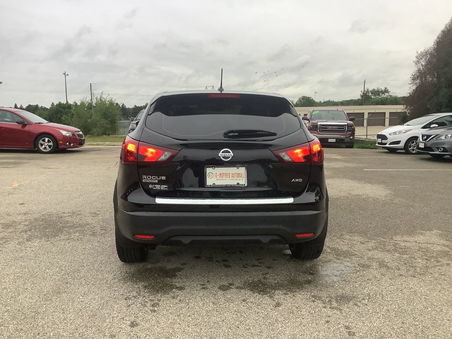 Used 2018 Nissan Rogue Sport S w/ S Appearance Package AWD/4WD image 8