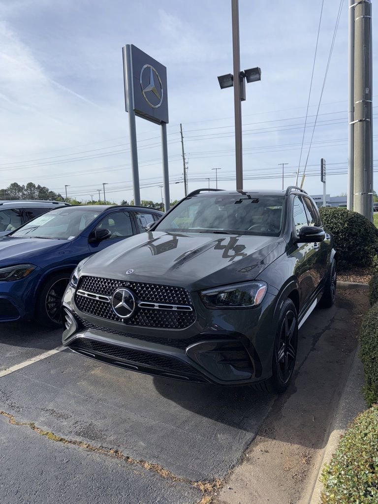 New 2026 Mercedes-Benz GLE 450 4MATIC image 1