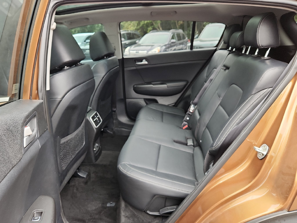 Used 2017 Kia Sportage EX w/ EX Premium Package AWD/4WD image 11