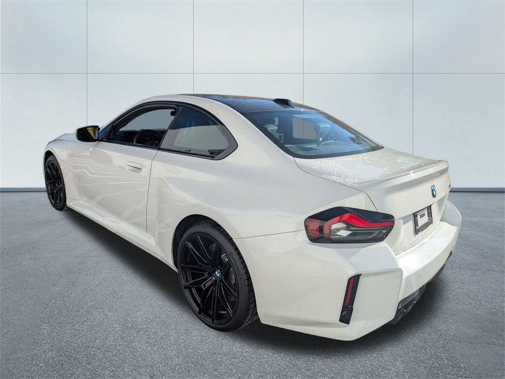 Used 2024 BMW M2 Base w/ Lighting Package image 5
