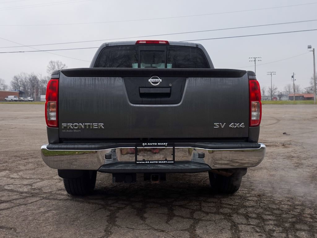 Used 2021 Nissan Frontier SV w/ SV Utility Package image 4