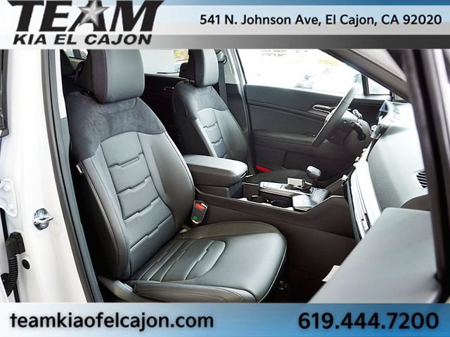 New 2026 Kia Sportage SX FWD image 15