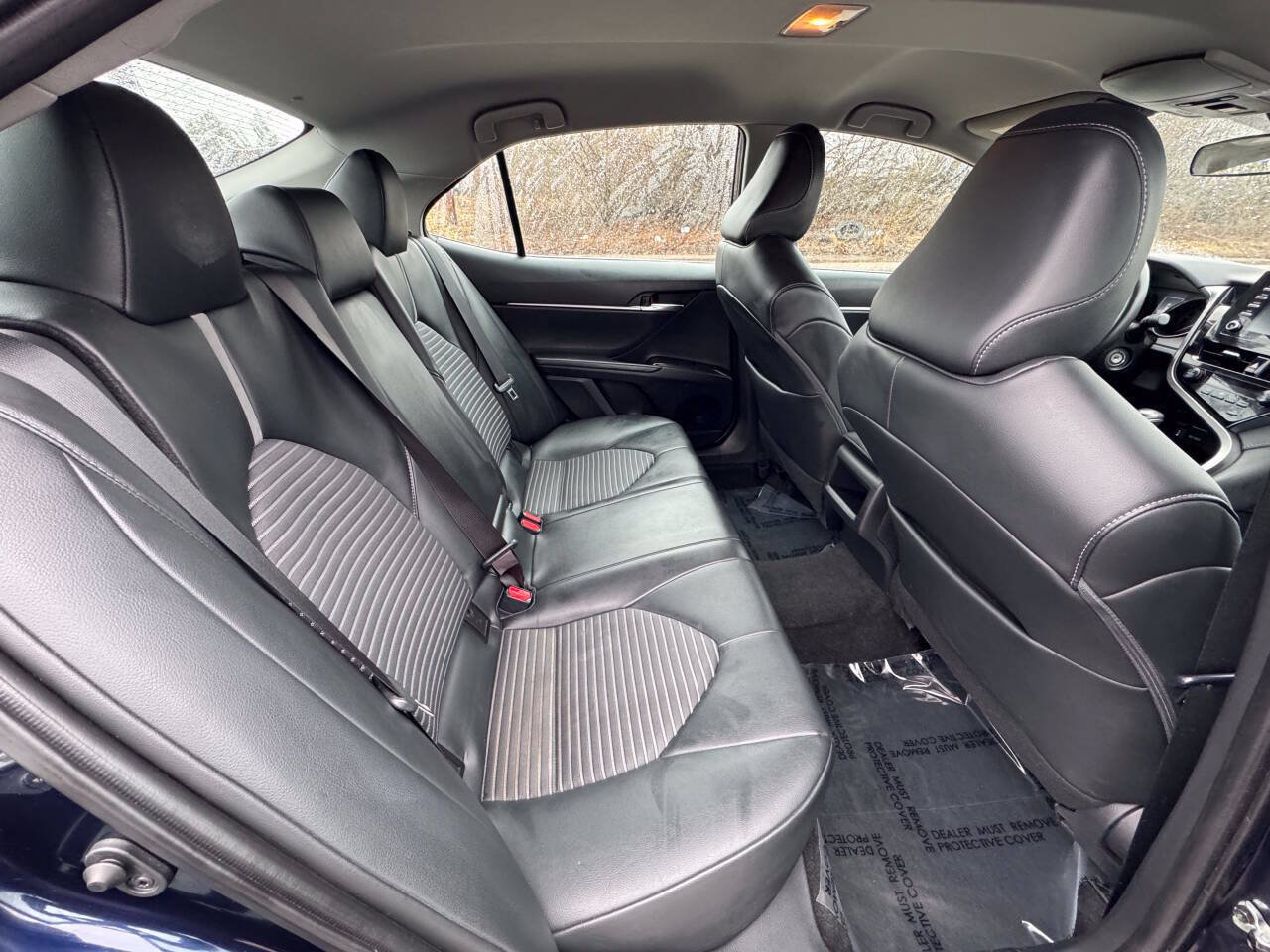 Used 2021 Toyota Camry SE FWD image 14
