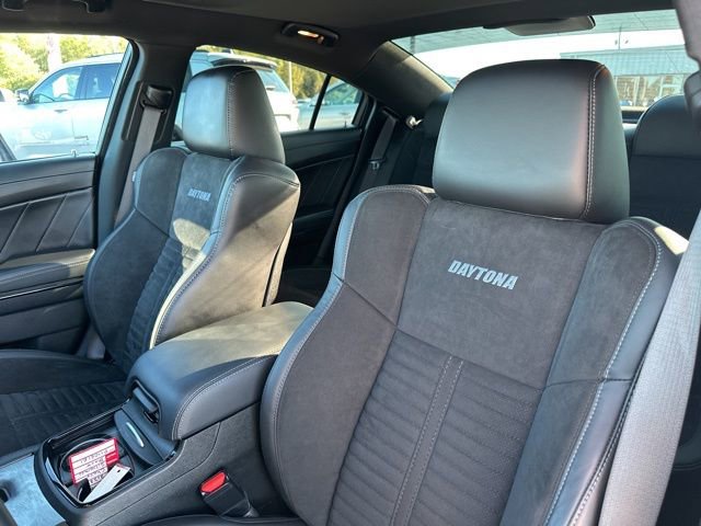 Used 2023 Dodge Charger R/T w/ Daytona Edition Group image 19