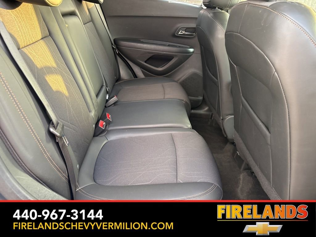 Certified 2022 Chevrolet Trax LT w/ Driver Confidence Package image 32