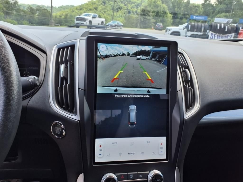 Used 2024 Ford Edge SEL image 22