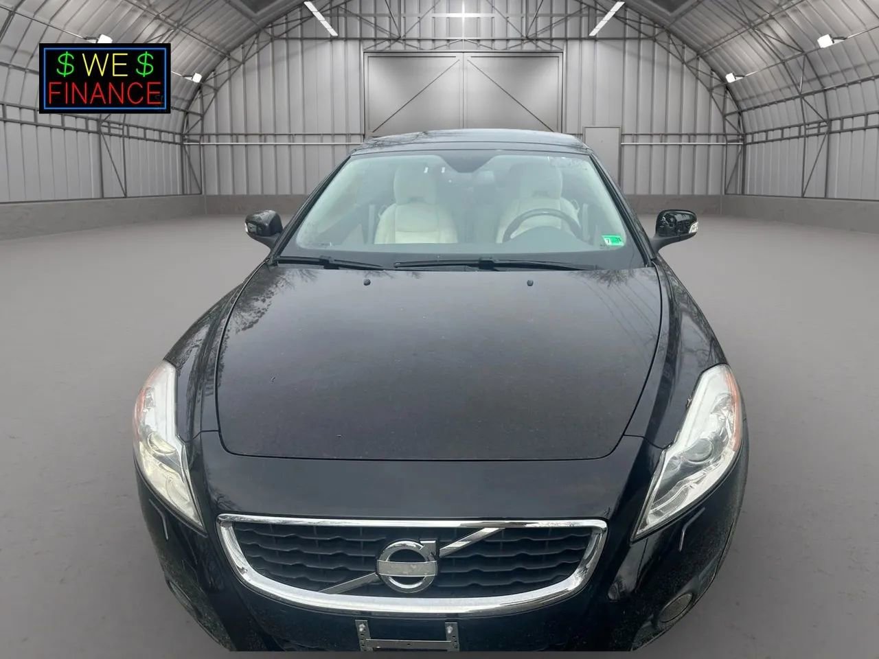 Used 2011 Volvo C70 T5 image 11