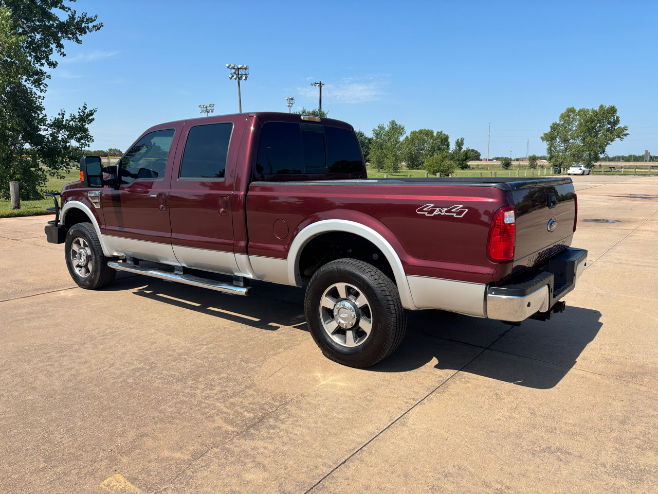Used 2010 Ford F250 Lariat image 6