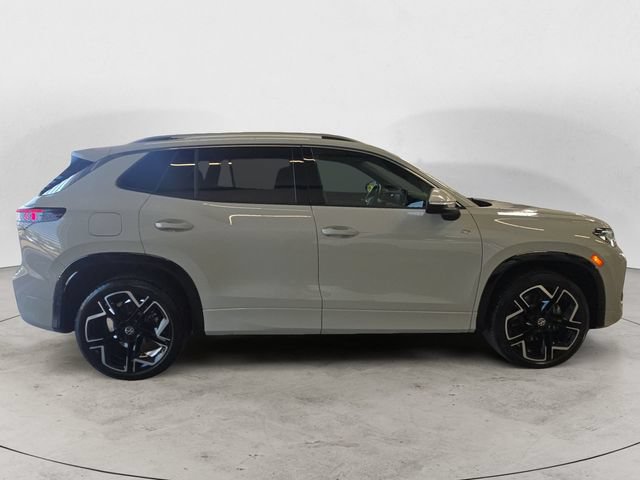 Used 2025 Volkswagen Tiguan SEL R-Line AWD/4WD image 4