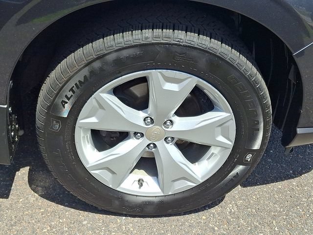 Used 2016 Subaru Forester 2.5i Limited AWD/4WD image 7