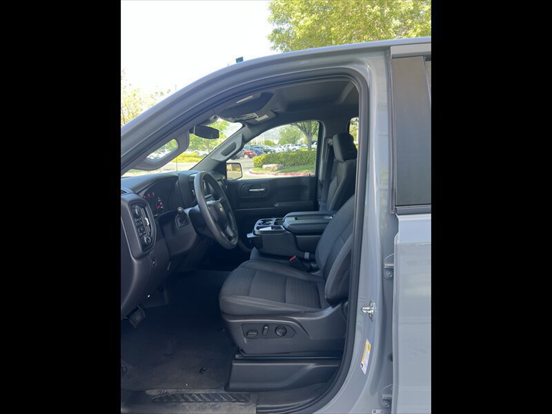 Used 2024 Chevrolet Silverado 1500 Custom AWD/4WD image 10