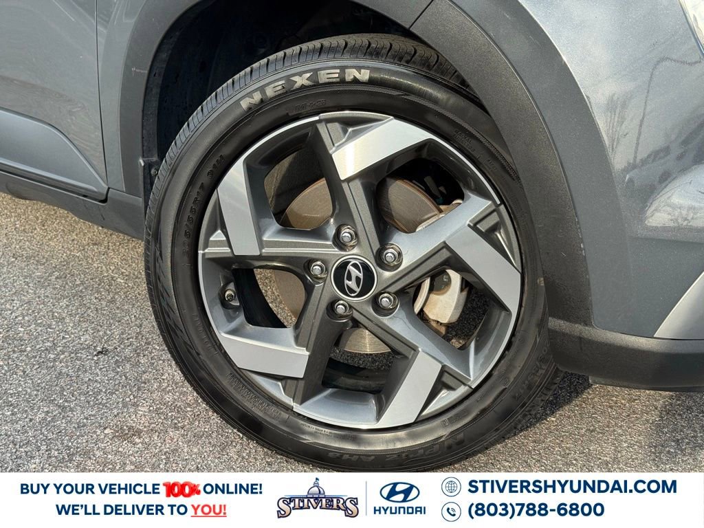 Certified 2023 Hyundai Venue SEL w/ Cargo Package image 6