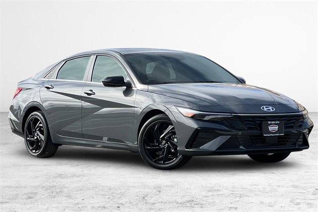 New 2026 Hyundai Elantra SEL Sport image 1