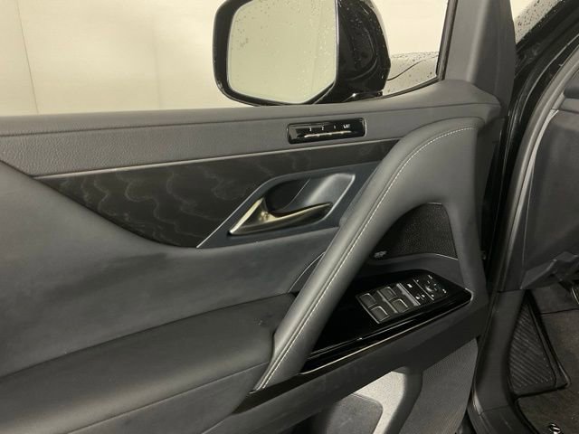 Used 2023 Lexus LX 600 4WD w/ Appearance Package image 28