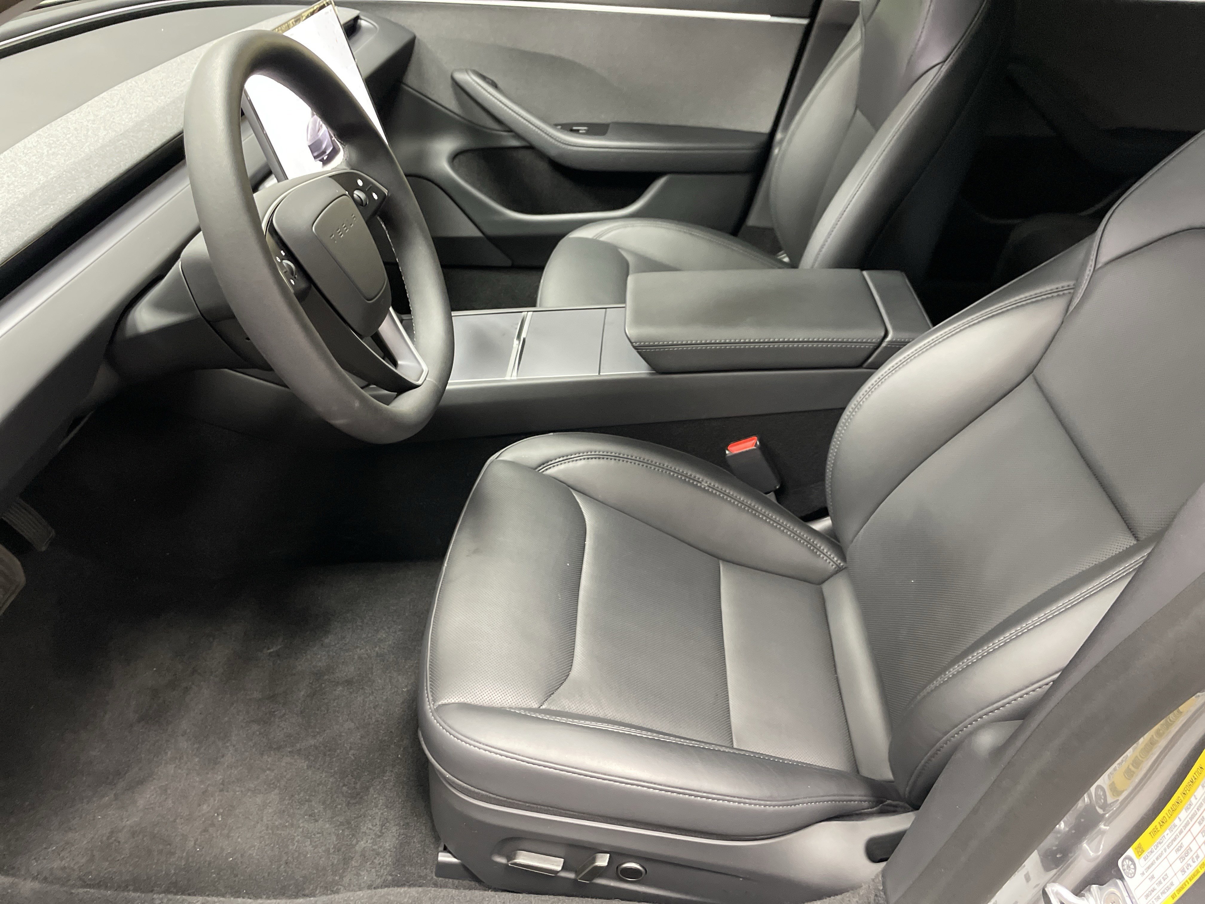 Used 2025 Tesla Model 3 Long Range image 16