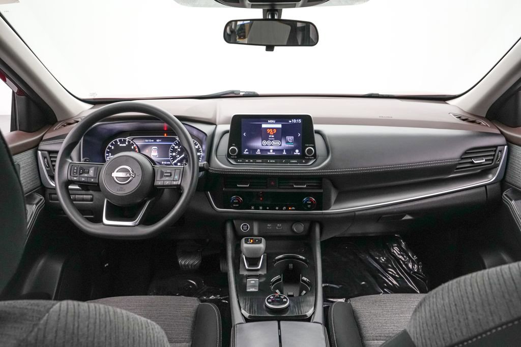 Used 2023 Nissan Rogue SV AWD/4WD image 15