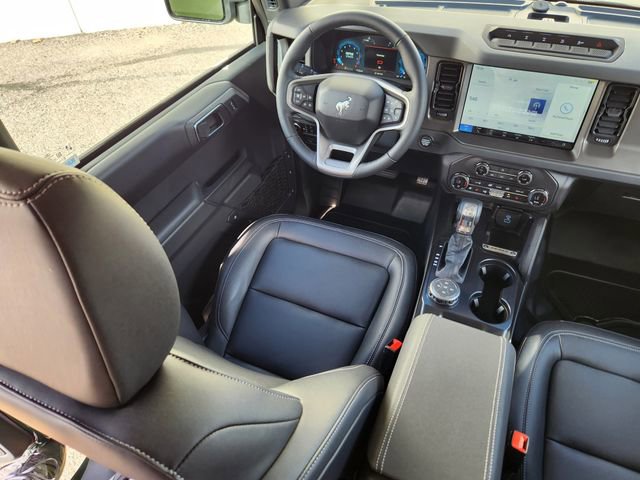 New 2025 Ford Bronco Badlands image 10