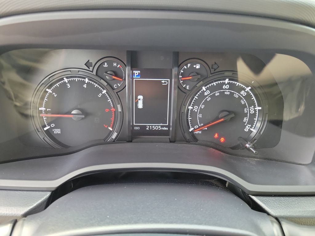Used 2024 Toyota 4Runner SR5 Premium w/ Moonroof Package AWD/4WD image 32