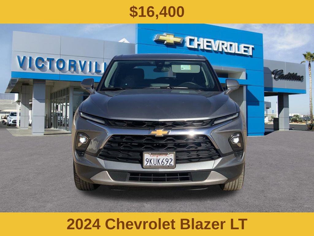 Certified 2024 Chevrolet Blazer LT w/ LPO, Cargo Package AWD/4WD image 2